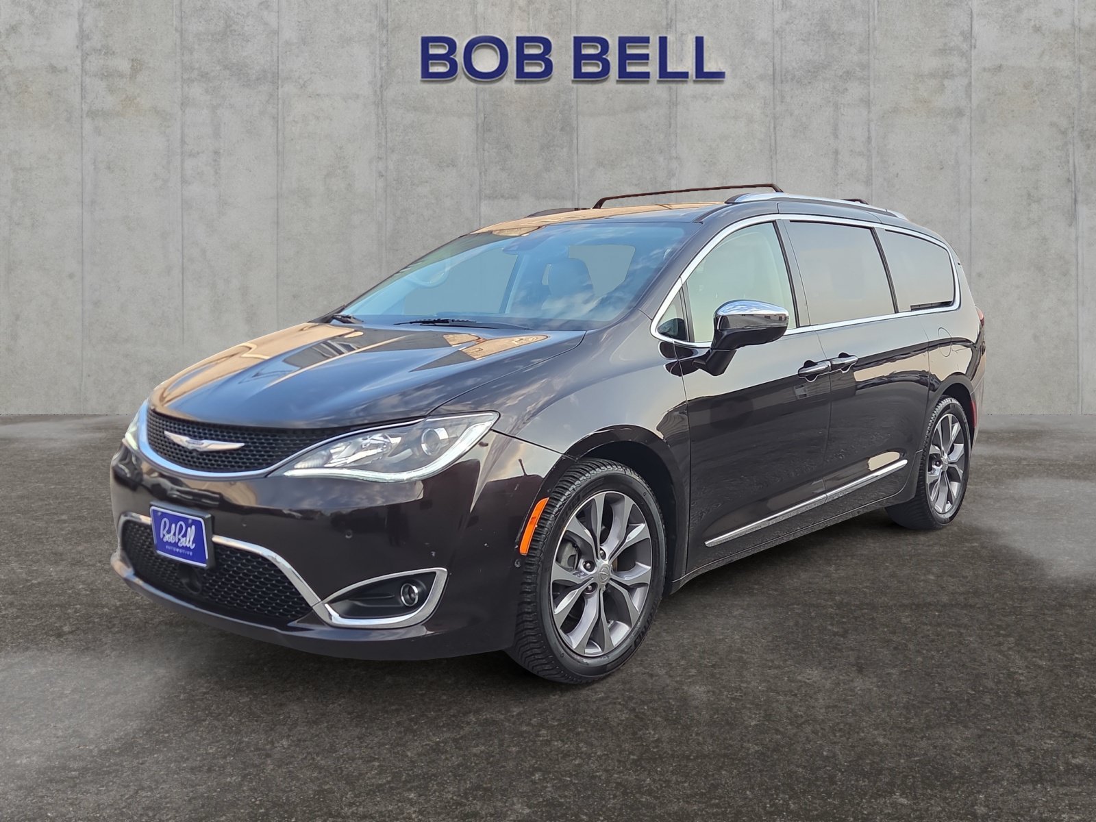 2019 Chrysler Pacifica Limited - Photo 1