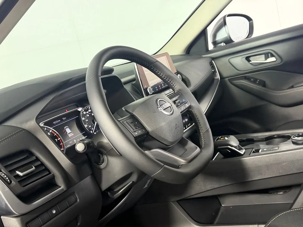 Used 2026 Gray Nissan SV image 21