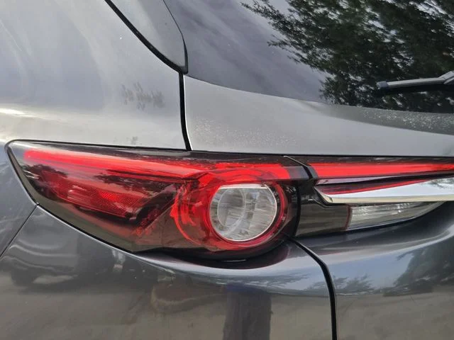 Used 2018 Gray Mazda Touring image 10