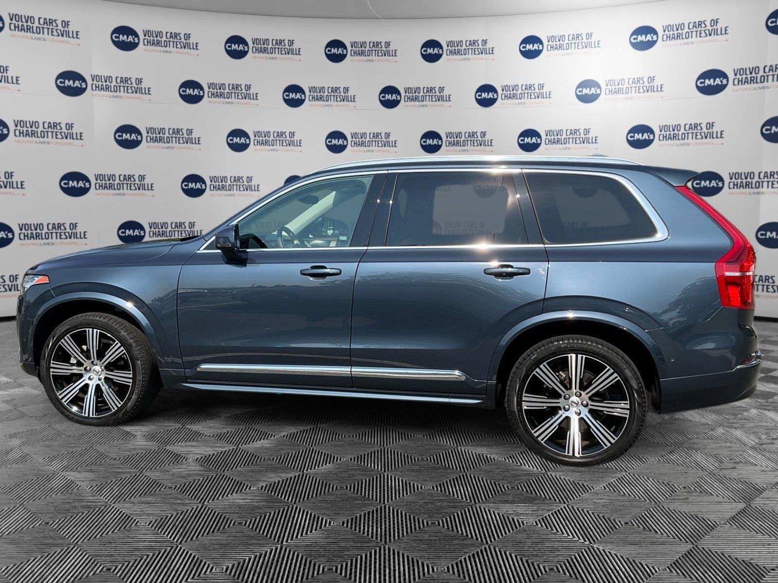 Used 2024 Denim Blue Metallic Volvo Plus Bright Theme image 2