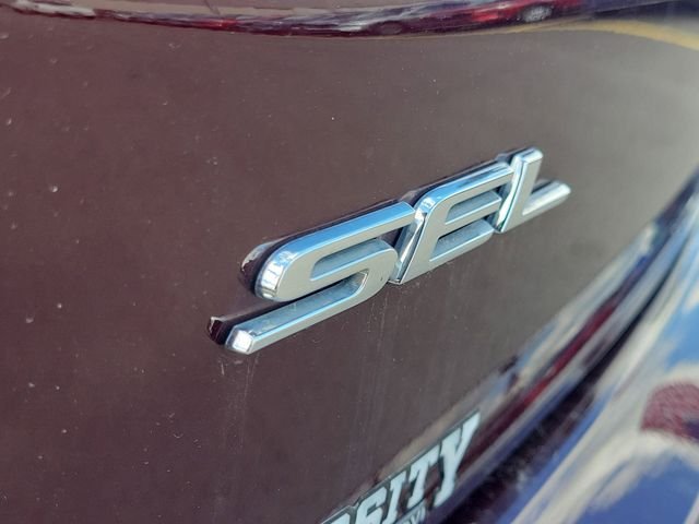 Used 2023 Burgundy Ford SEL image 7