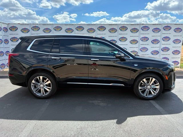 2023 Cadillac XT6