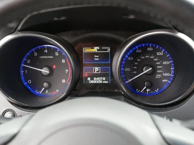 Used 2016 Silver Subaru 2.5i image 26