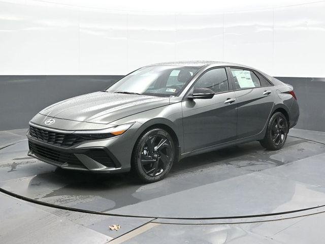 New 2026 Gray Hyundai SEL Sport Plus image 1