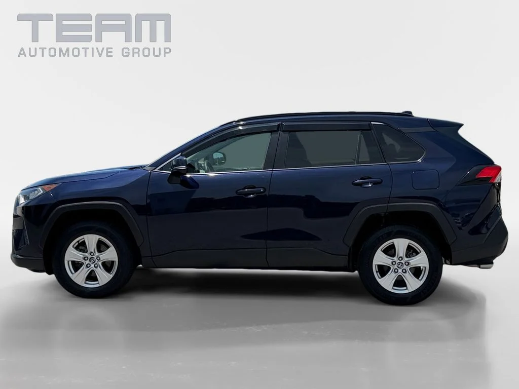 Used 2020 Blue Toyota XLE image 4