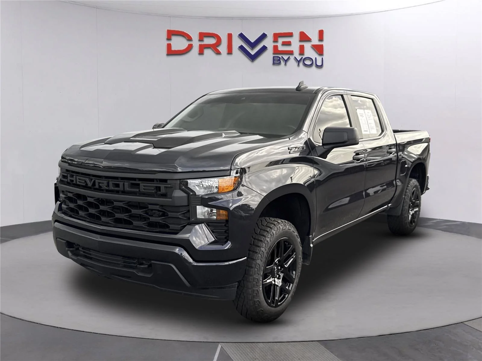 Used 2024 Dark Ash Metallic Chevrolet Custom Trail Boss image 8