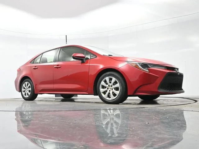 Used 2020 Barcelona Red Metallic Toyota LE image 9