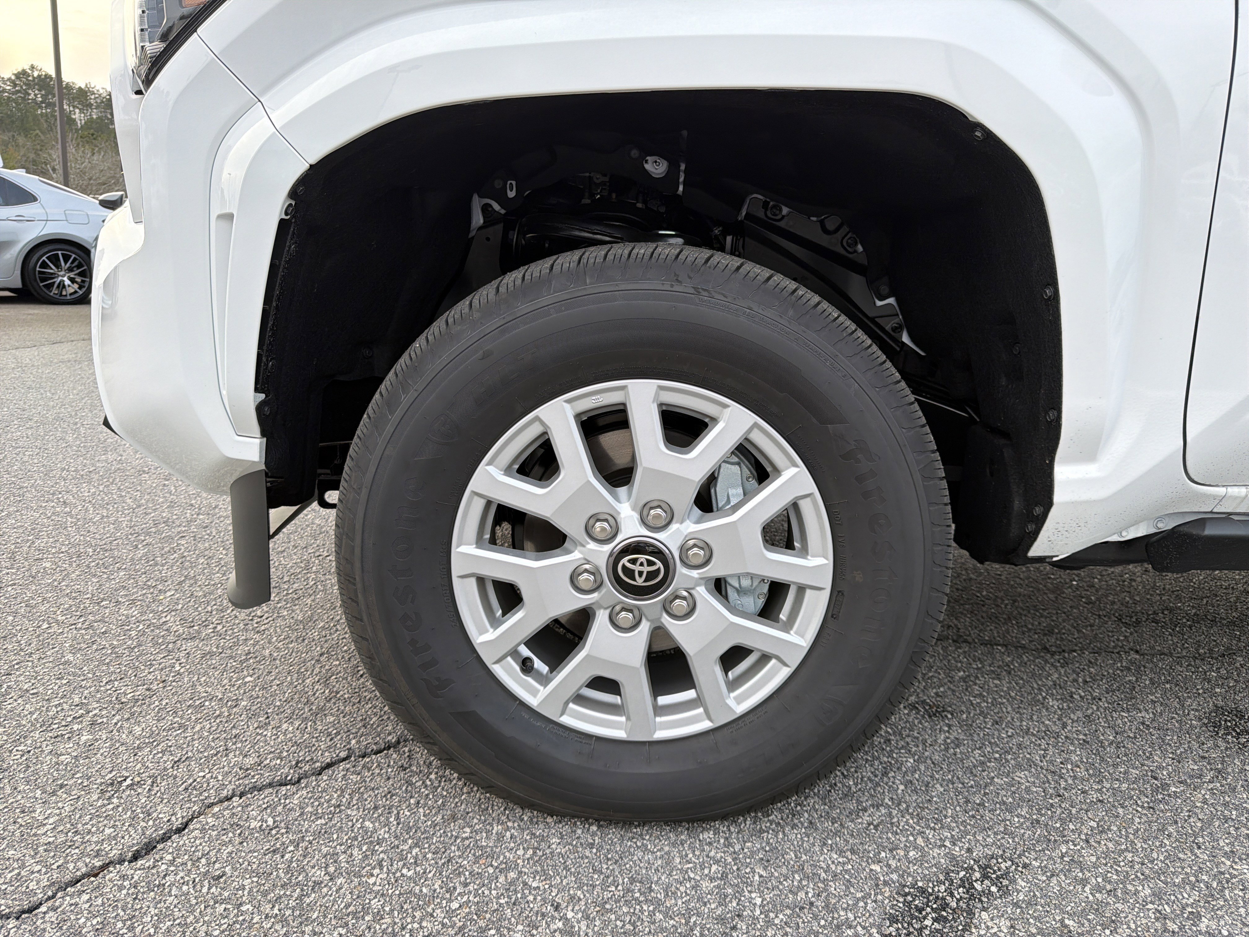 2026 Toyota Tacoma SR5 - Photo 22