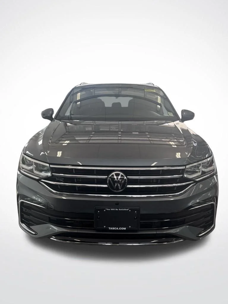 Used 2023 Gray Volkswagen 2.0T SEL R-Line image 2