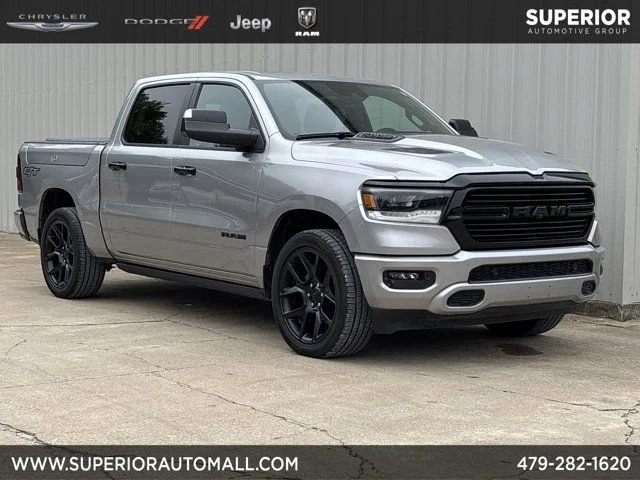 2024 RAM 1500 Laramie 4x4 Crew Cab 5'7's photo