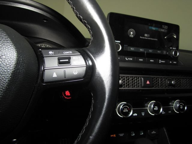 2025 Honda Civic Sport - Photo 35