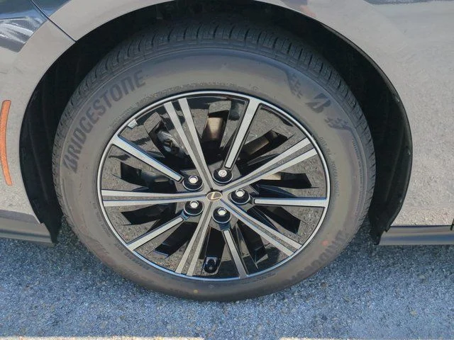 New 2026 Cloudburst Gray Lexus ES 350h PREMIUM image 11