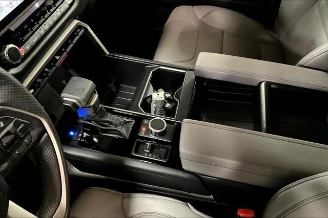 Certified Used 2026 WIND CHILL PEARL Toyota  image 15