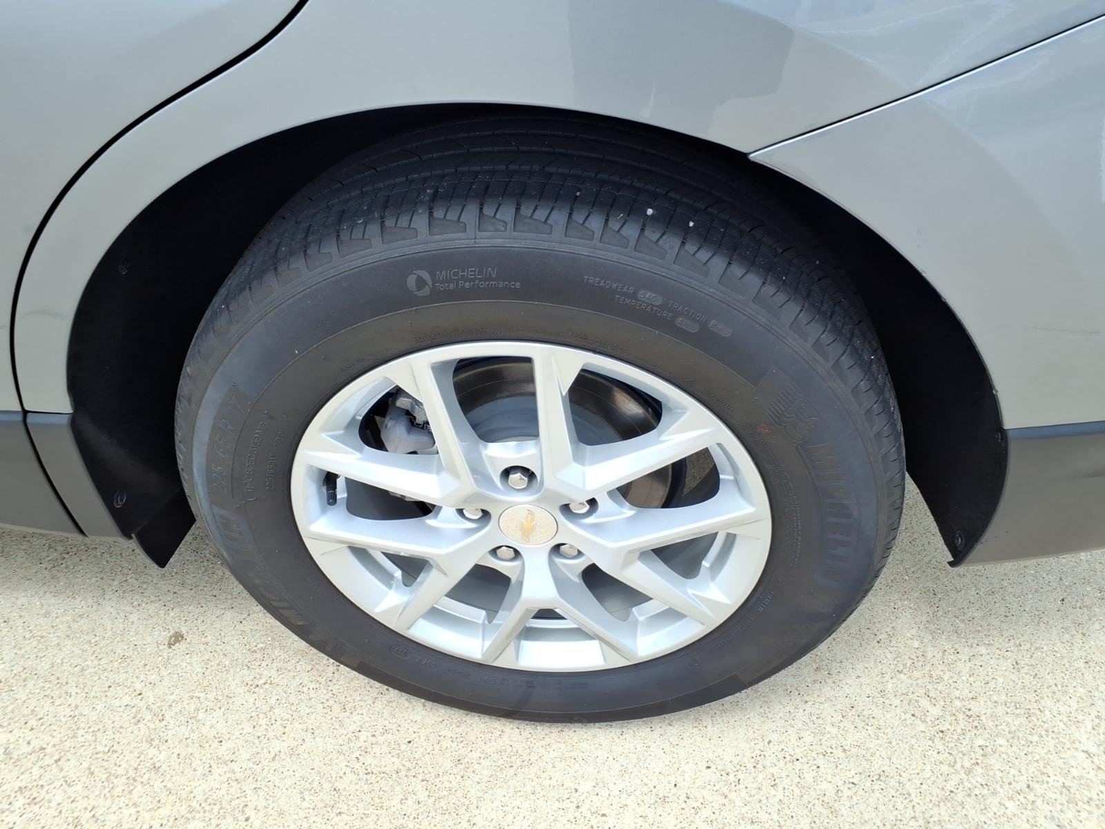 Used 2024 Sterling Gray Metallic Chevrolet LT image 18