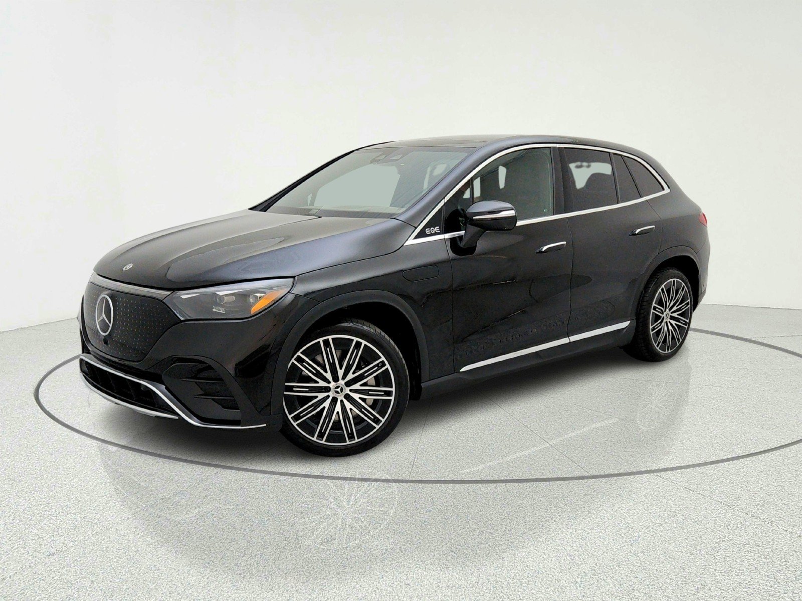 2023 Mercedes-Benz EQE SUV EQE 350's photo