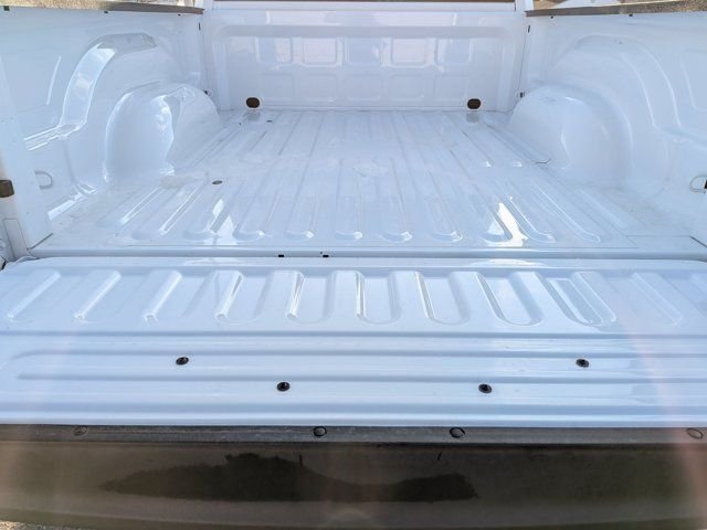 Used 2022 White Ram Warlock image 30