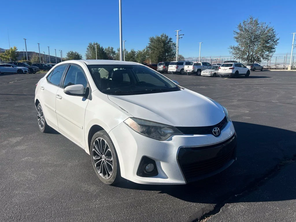 Used 2015 Super White Toyota S Plus image 2