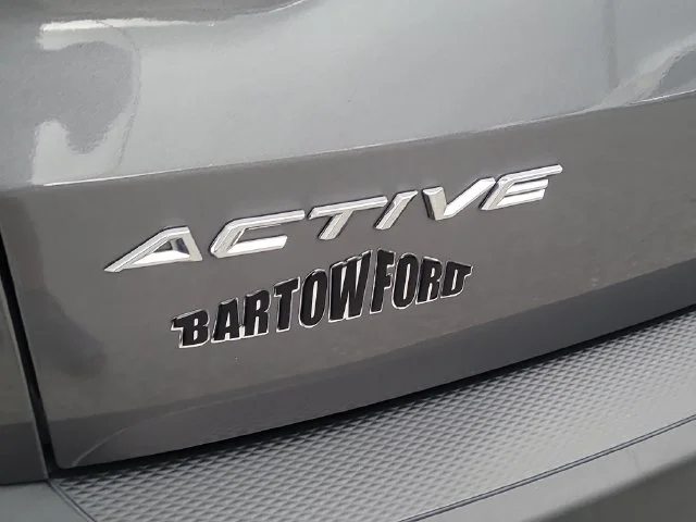 Used 2025 Gray Ford Active image 9