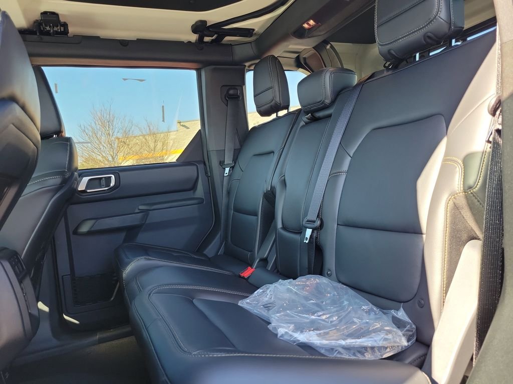 2025 Ford Bronco 4-Door Badlands - Photo 11