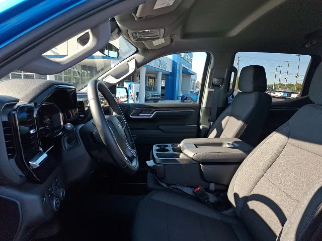Used 2025 Blue Chevrolet LT image 13