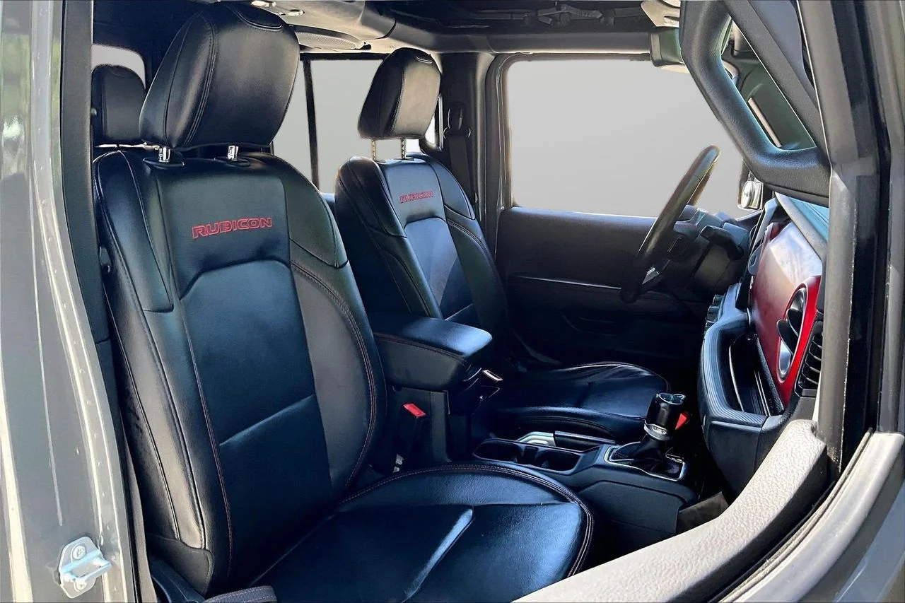 Certified Used 2021 Gray Jeep Rubicon image 23