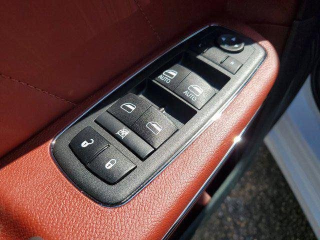 Used 2023 White Dodge SRT Redeye Jailbreak image 23