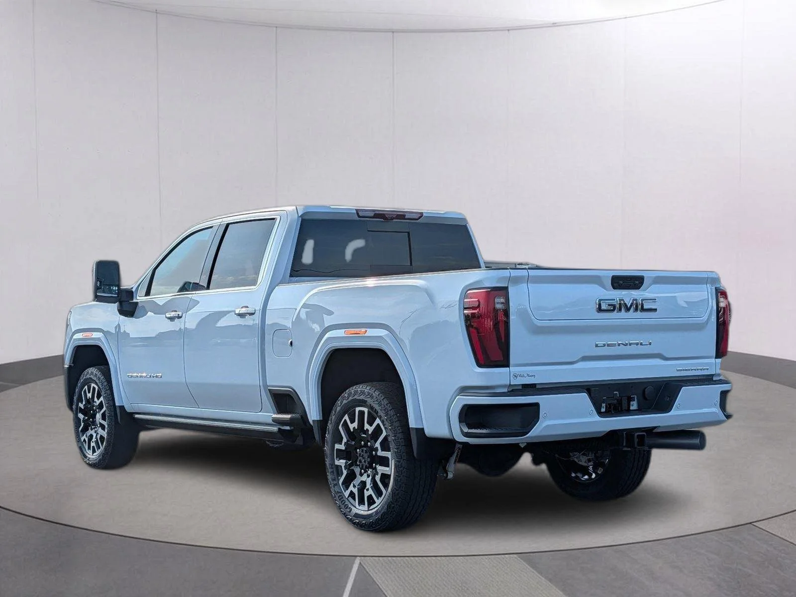 New 2026 Glacier White Tricoat GMC Denali Ultimate image 3