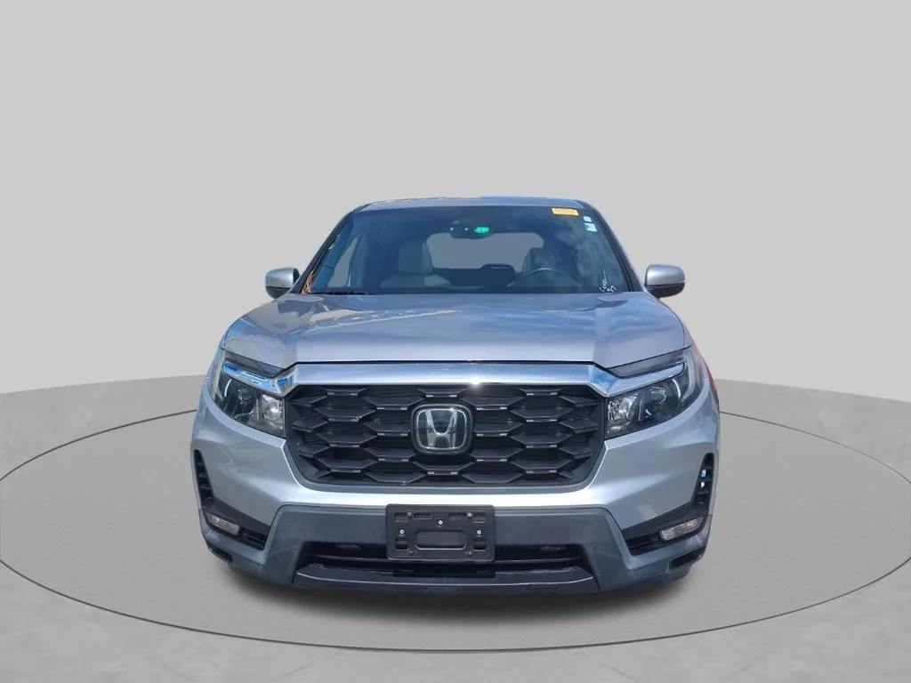 Used 2022  Honda EX-L image 2
