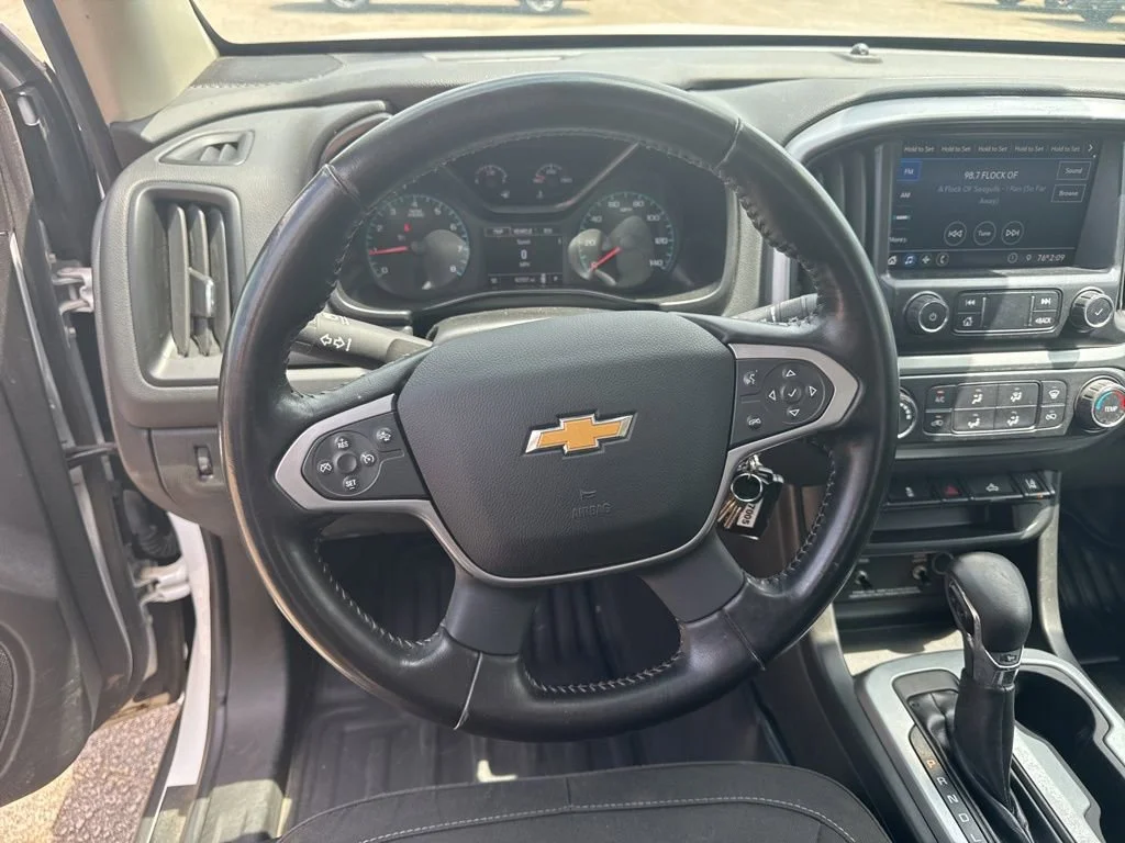 Used 2022 Summit White Chevrolet LT image 11