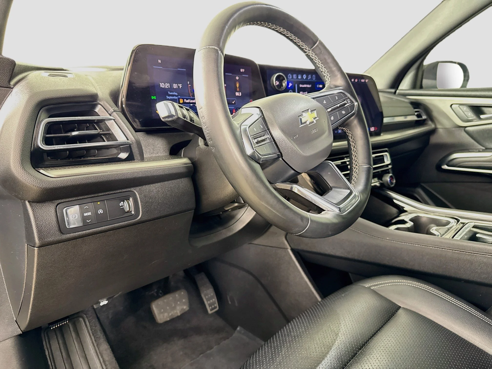 Used 2024 Lakeshore Blue Metallic Chevrolet LS image 11