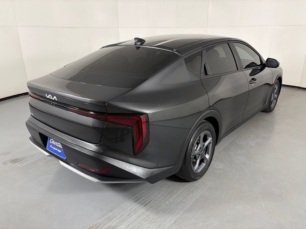 Used 2025 Gray Kia LXS image 8