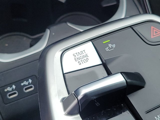 Certified Used 2023 Green BMW xDrive28i image 22