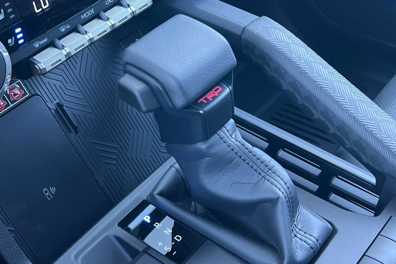 2026 Toyota 4Runner TRD Off-Road Premium - Photo 18