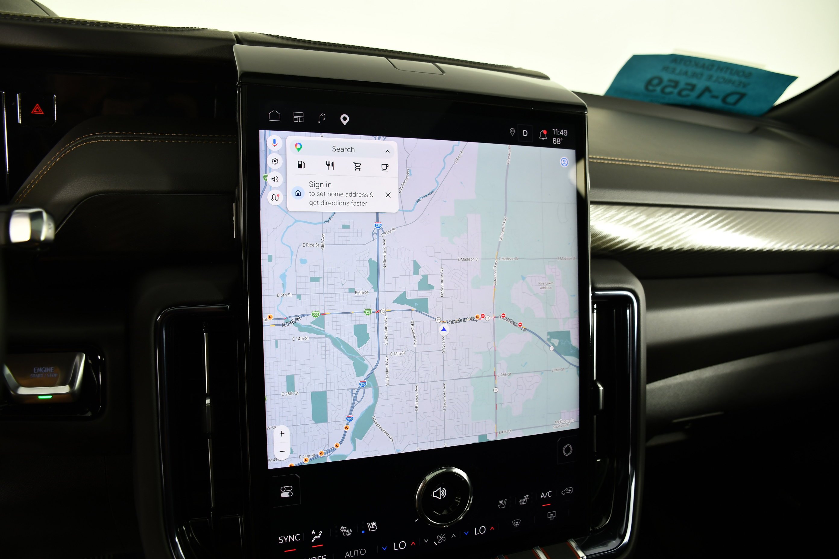 Used 2025 Summit White GMC AT4 image 27