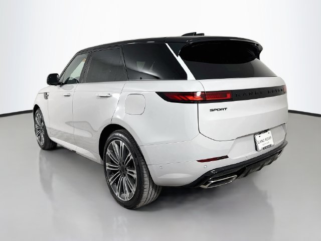 New 2027 Gray Land Rover Dynamic SE image 7