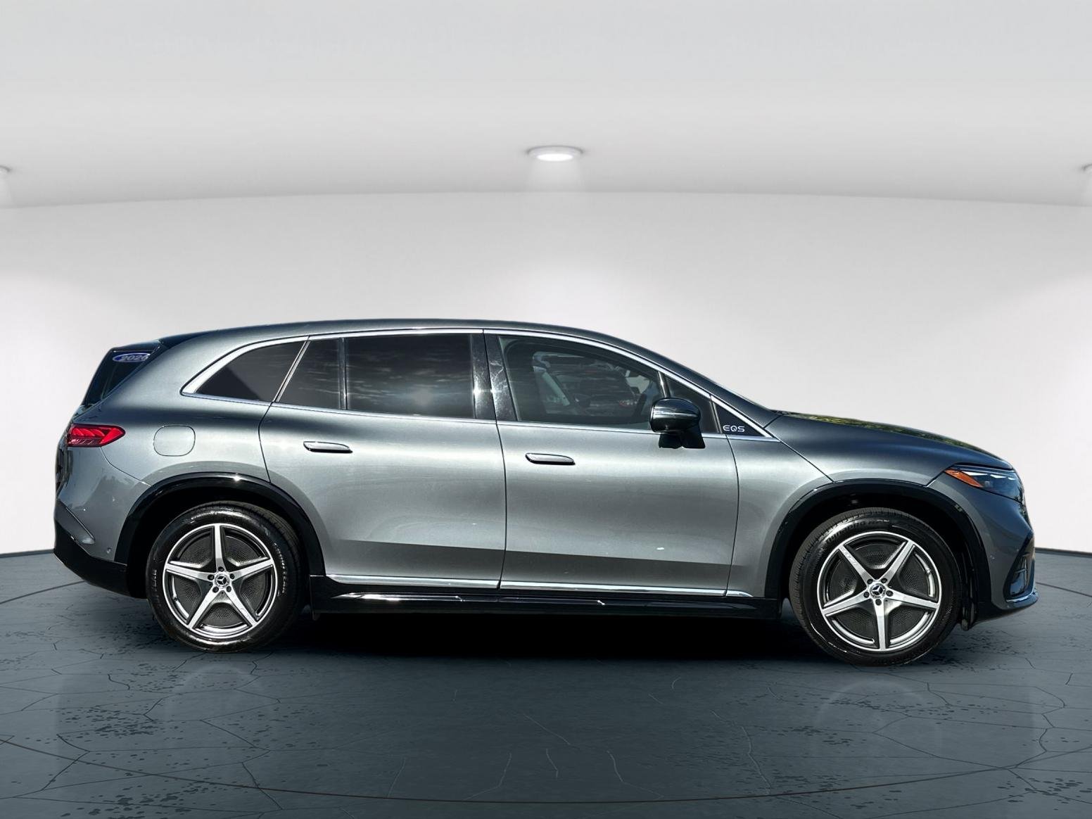 Used 2023 Gray Mercedes-Benz 580 4D Sport Utility 4MATIC® image 7
