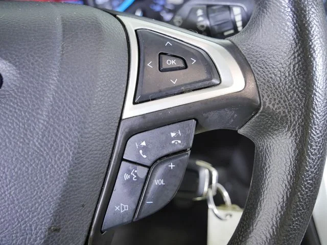 Used 2013 Gray Ford SE image 25
