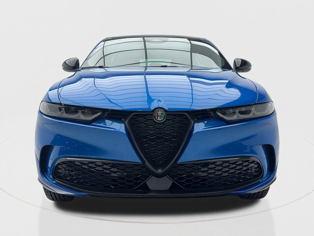 New 2025 Blue Alfa Romeo Base image 4