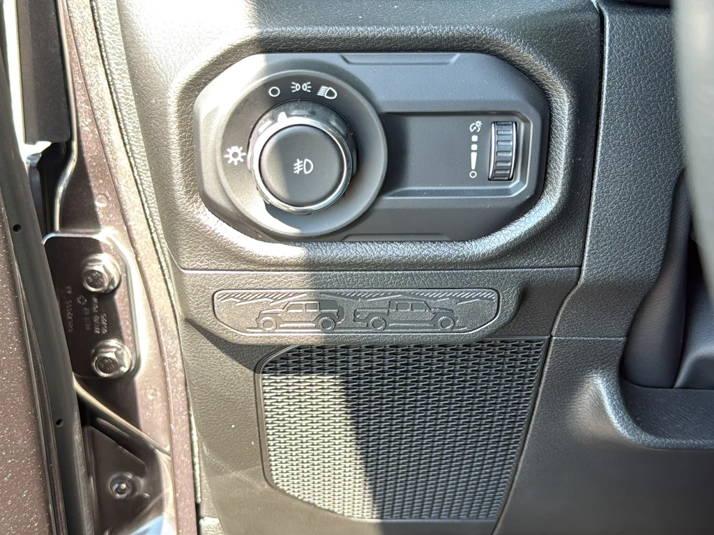Used 2026 Gray Jeep Sport image 7