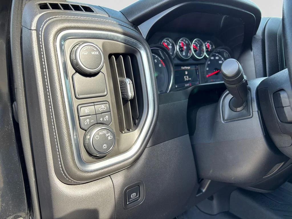 Used 2020 Black Chevrolet RST image 54