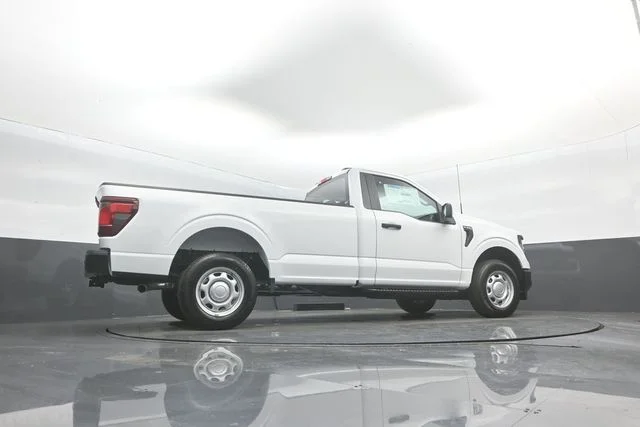 New 2026 Oxford White Ford XL image 36