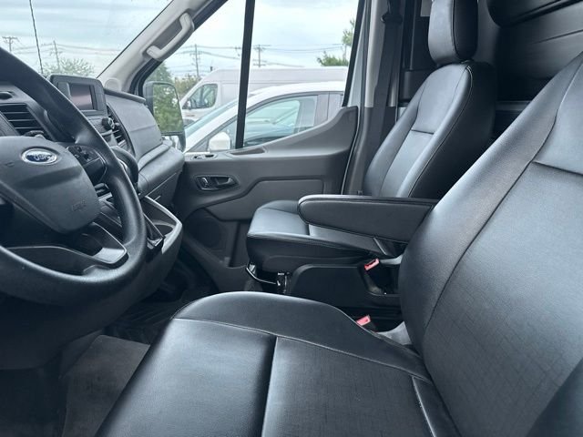 Used 2023 Oxford White Ford Base image 7