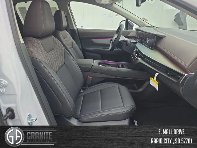 New 2026 White Nissan Platinum image 39