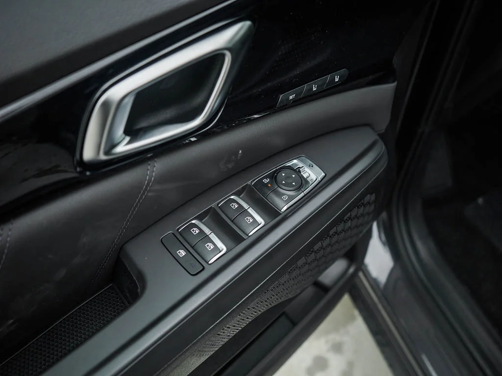 New 2026 Panthera Metal Kia SX Prestige FWD image 18