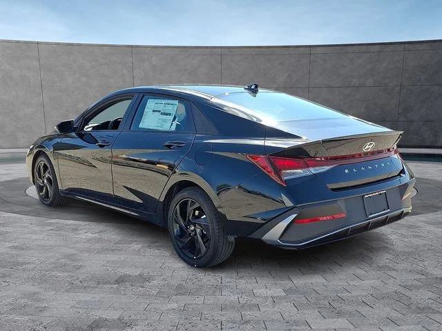 New 2026 Black Hyundai SEL Sport image 5