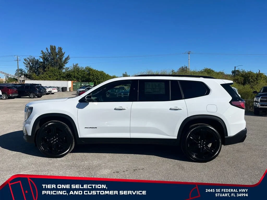 New 2026 Summit White GMC Elevation image 4