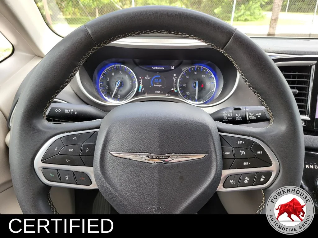 Used 2023 White Chrysler Touring L image 33