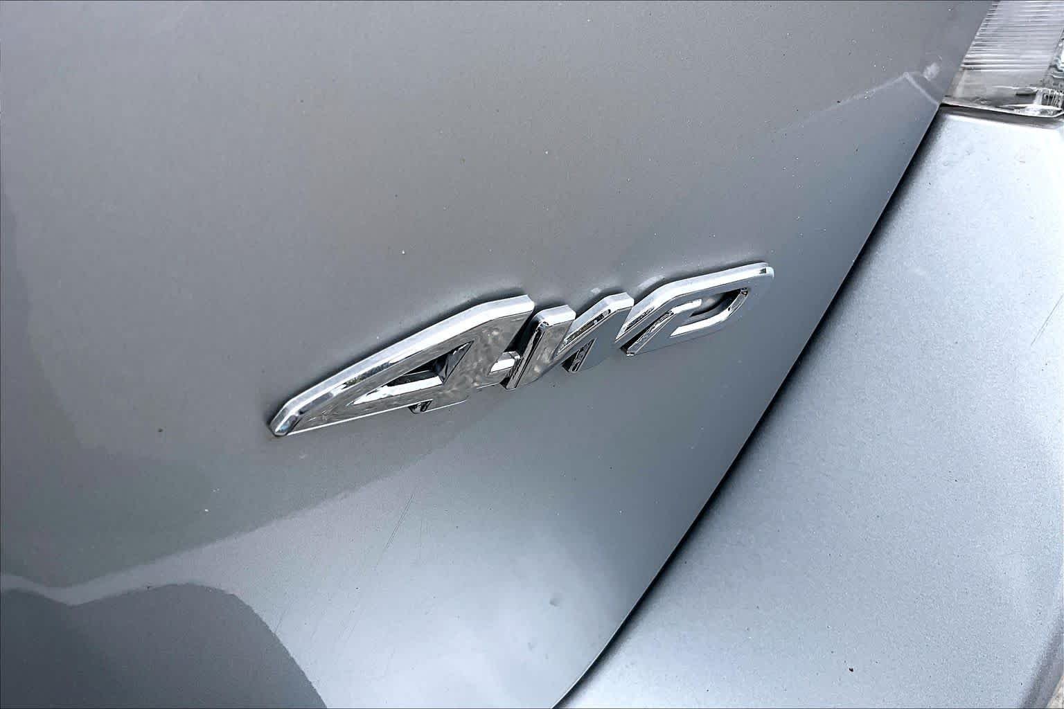 Used 2012 Classic Silver Metallic Toyota  image 10