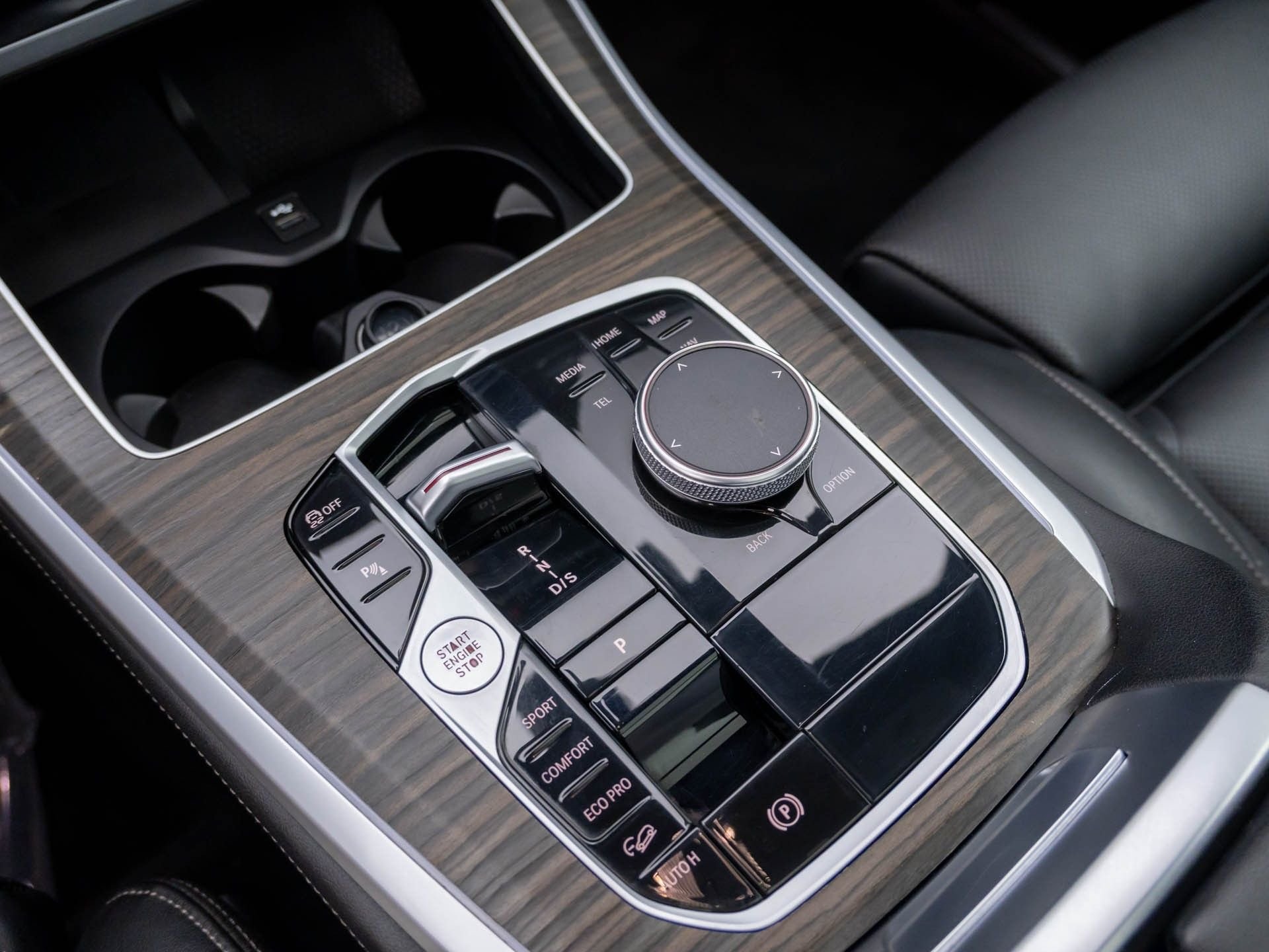 Used 2024 Black Sapphire Metallic BMW xDrive40i image 20