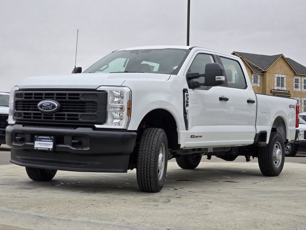 New 2026 Oxford White Ford F-350® XL image 19